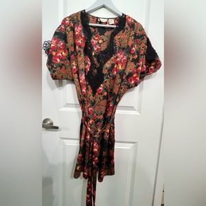 Vintage luxury floral robe